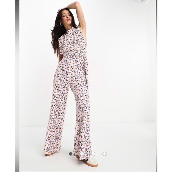 Free People Vibe Check Jumpsuit Floral Wide Leg Small Tie Waist Boho Retro C25 - Picture 1 of 16